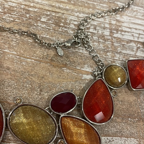 Premier Designs Vintage Silver Tone Warm Fall Beaded Pendant Statement Necklace - Picture 3 of 3